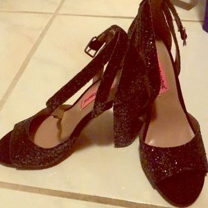 Black Betsey Johnson heels
